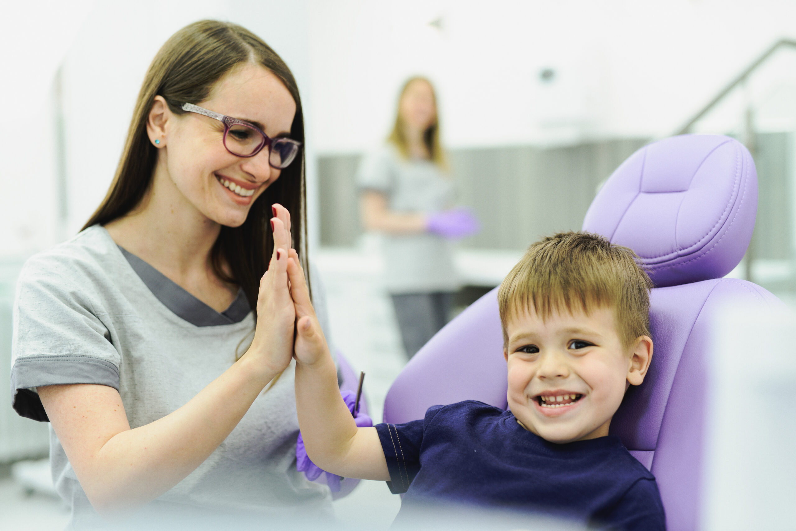 Kids first dental visit